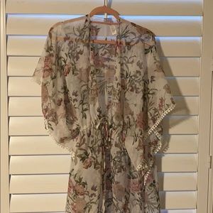 NWOT floral kimono